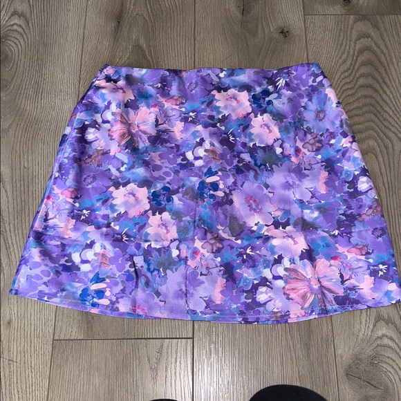 Lulu's bottoms bundle - Picture 2 of 8